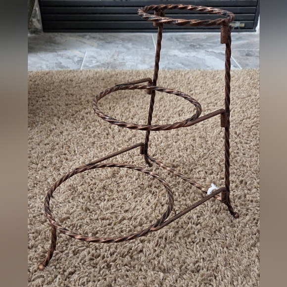 Three-Tier Metal Stand - Picture 3 of 4